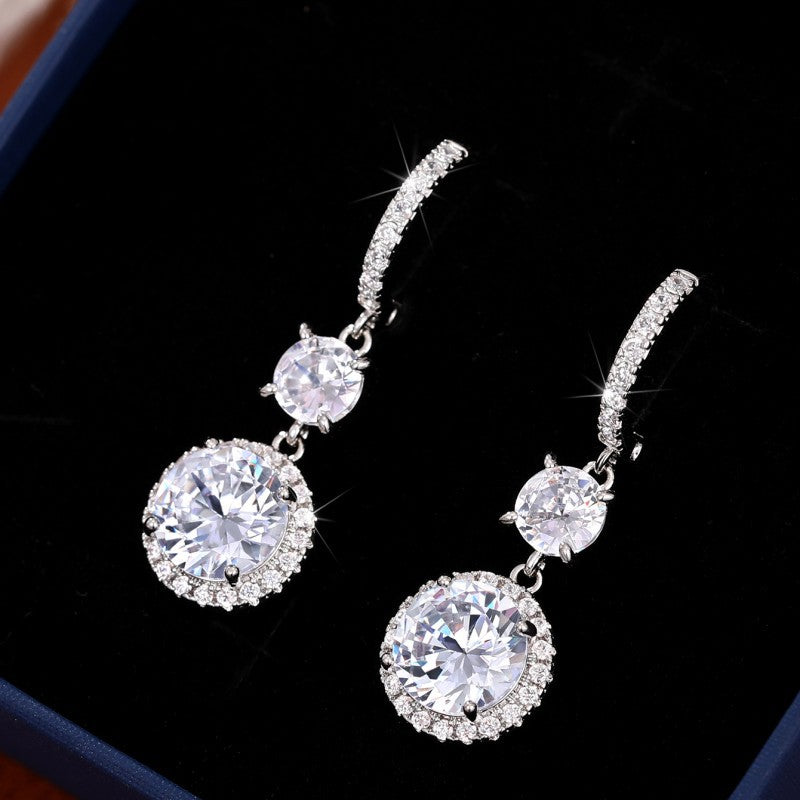 Elegant Earring for Every Occasion