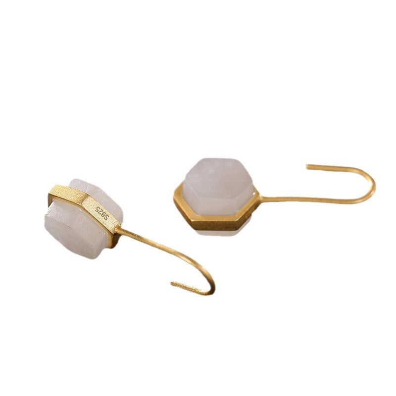 Classic Earring with Timeless Appeal