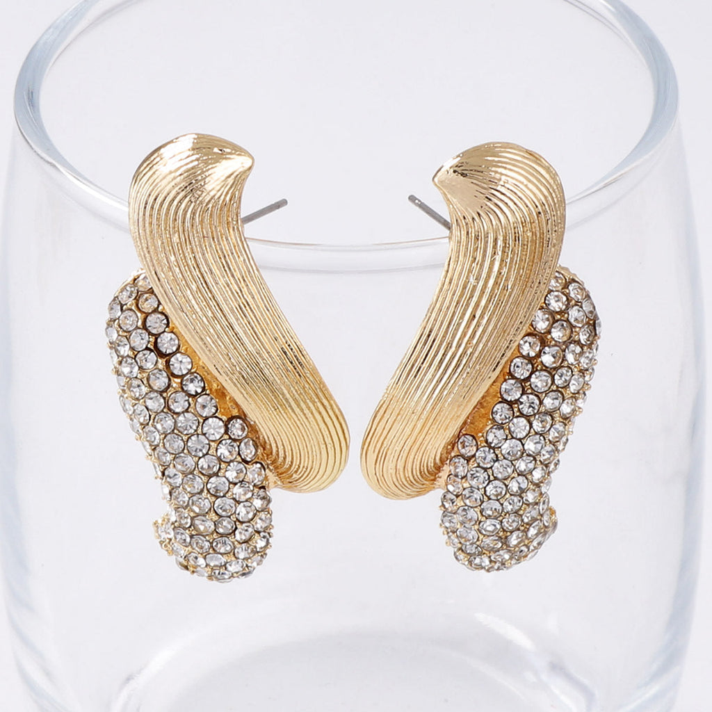 Elegant Piece for Every Occasion