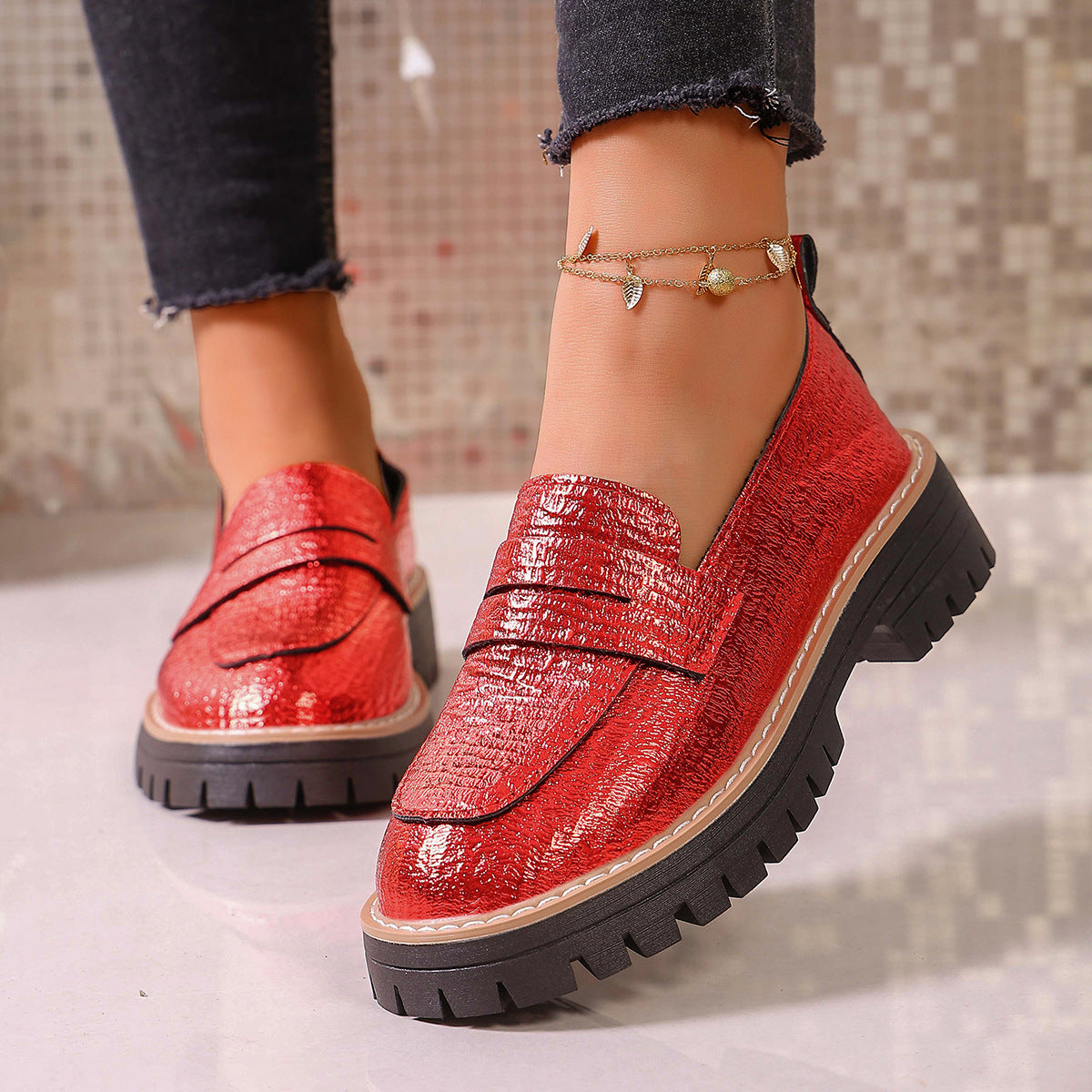 Graceful Orthopedic Shoes for Modern Look