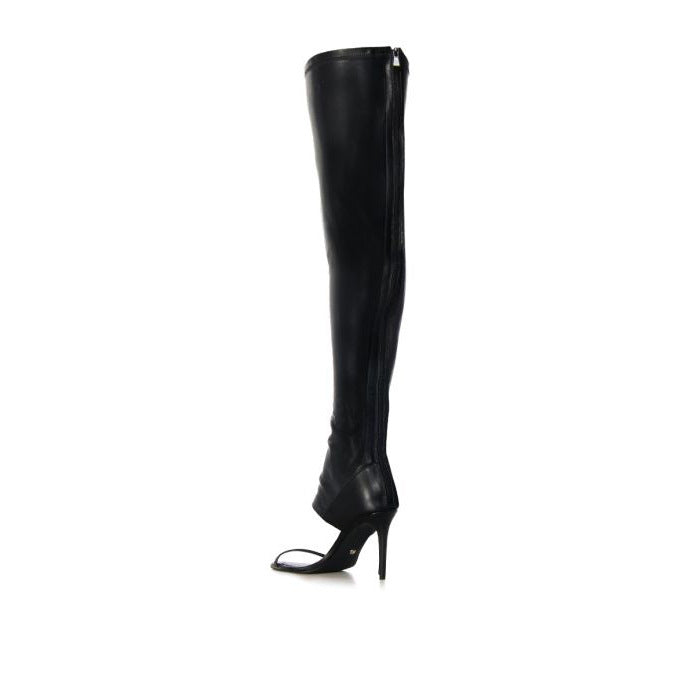 Graceful Orthopedic Boots for Modern Look