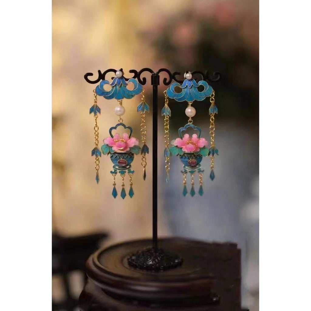 Beautiful Earring with Unique Style