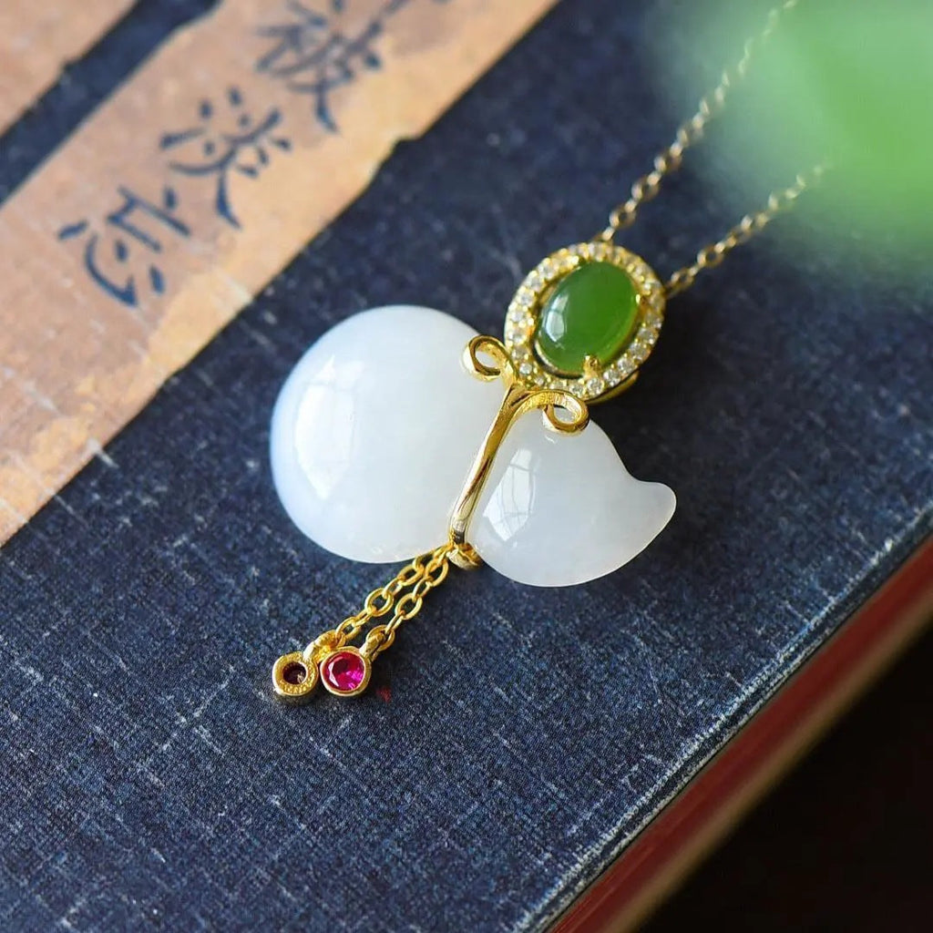 Romantic Necklace for Special Moments