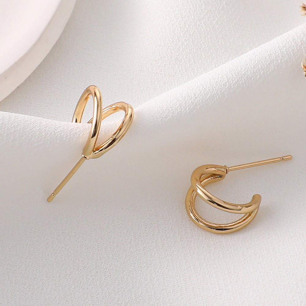 Elegant Gold Earring for Every Occasion