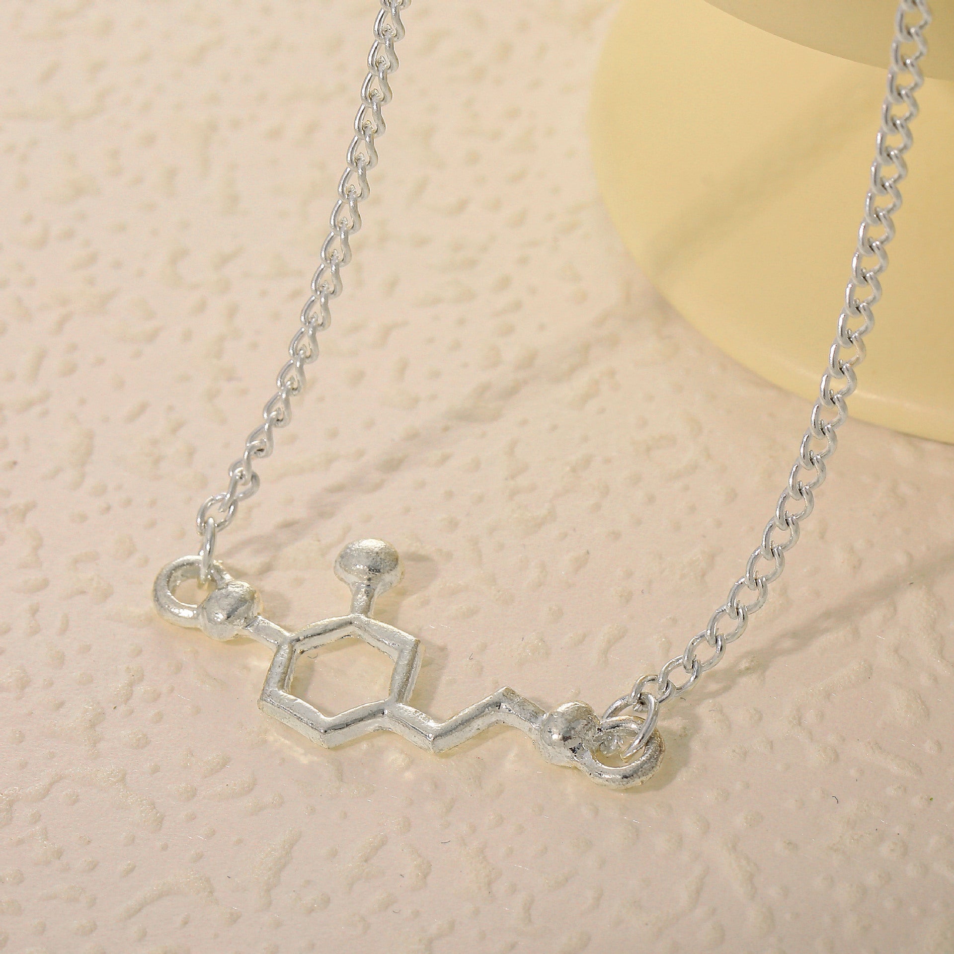 Romantic Necklace for Special Moments