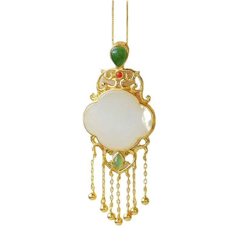Romantic Gold Necklace for Special Moments