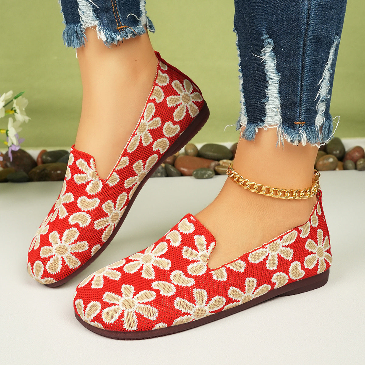 Chic Orthopedic Shoes with Unique Design