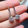 Classic Gold Earring with Timeless Appeal