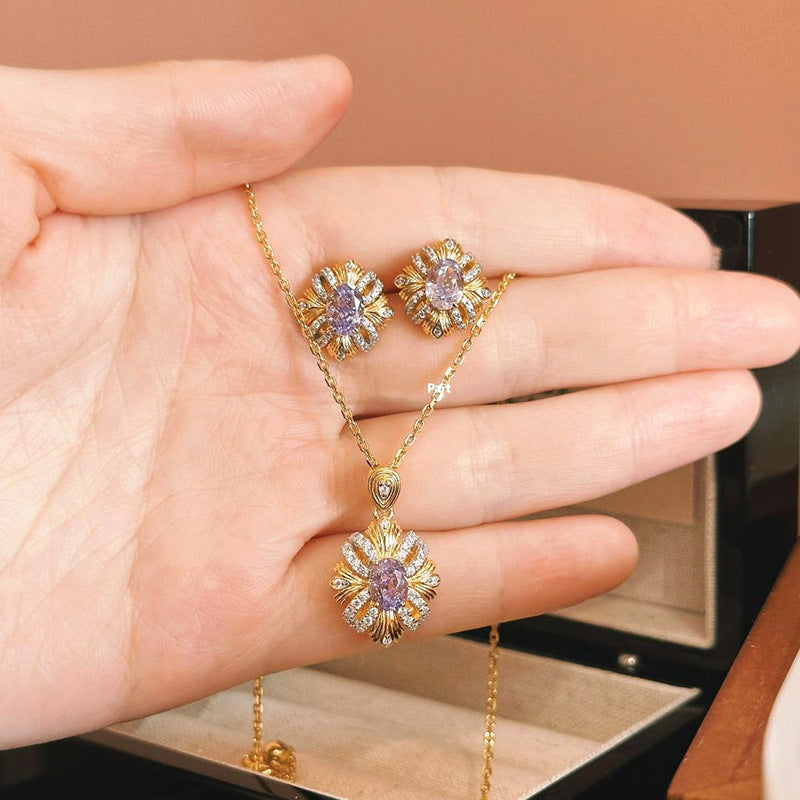Beautiful Set with Unique Style