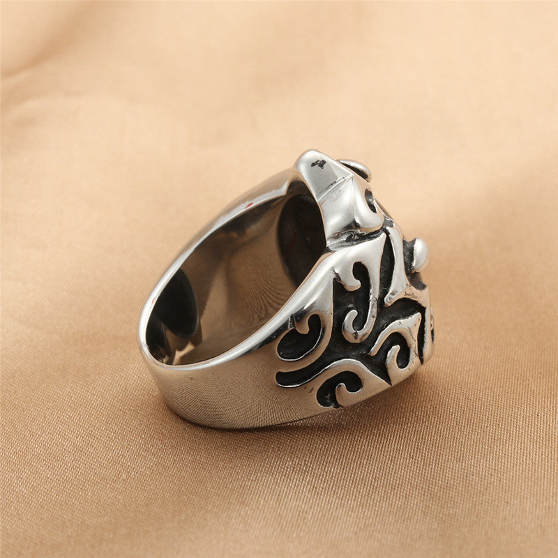 Classic Ring with Timeless Appeal