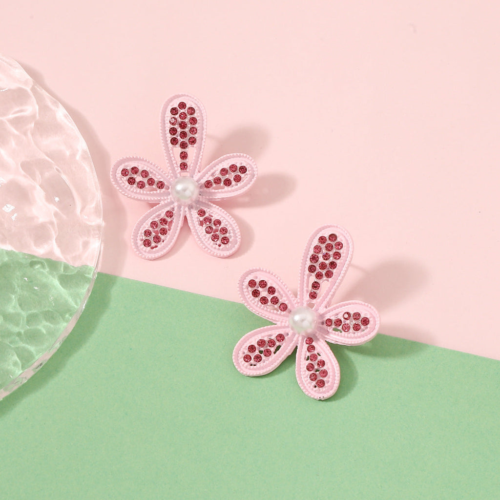 Delicate Artisan Pearl Earring