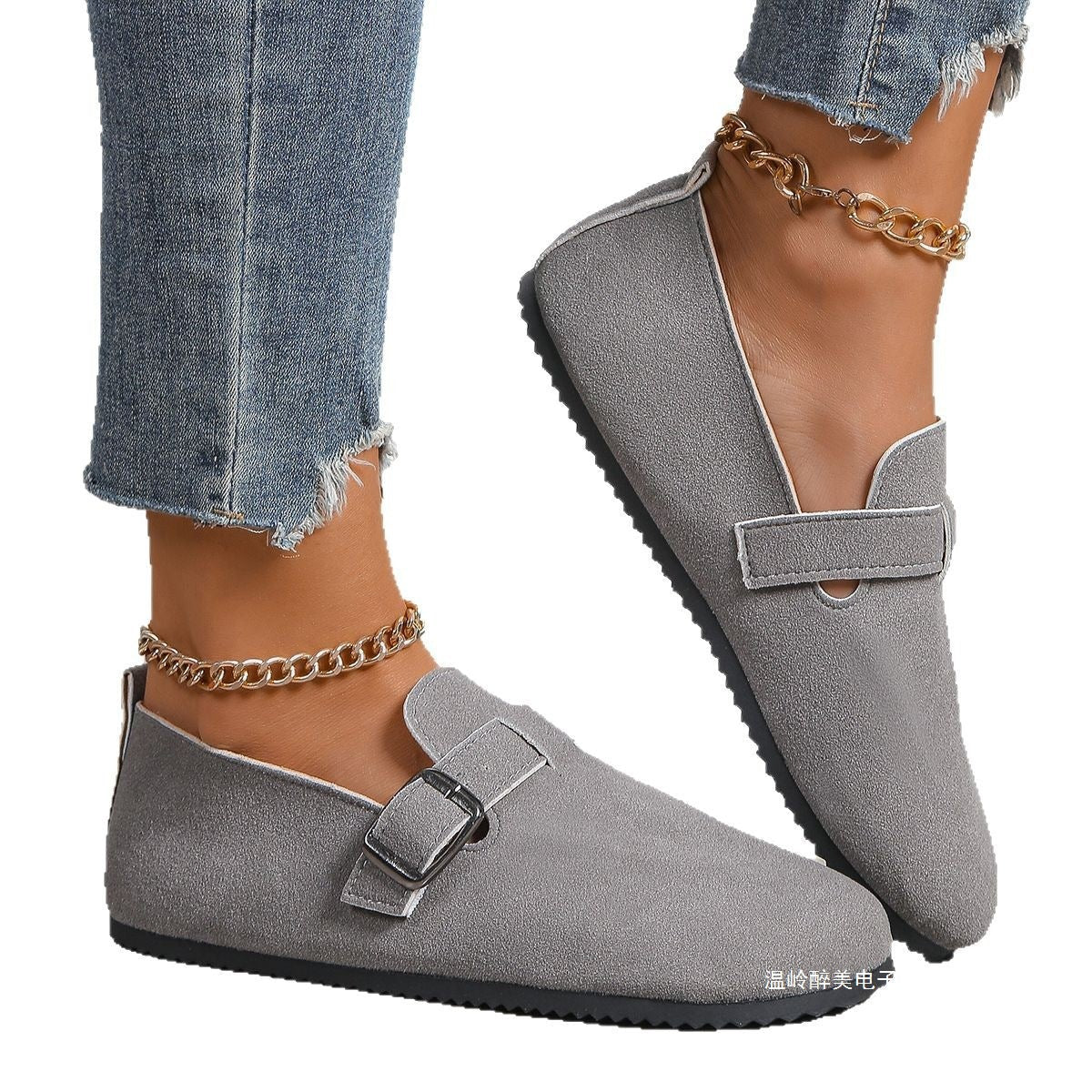 Chic Orthopedic Sneakers with Unique Design