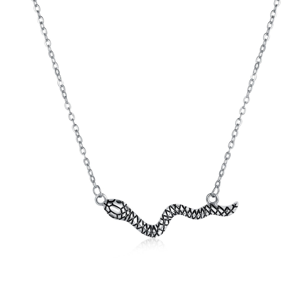 Classic Silver Necklace with Timeless Appeal