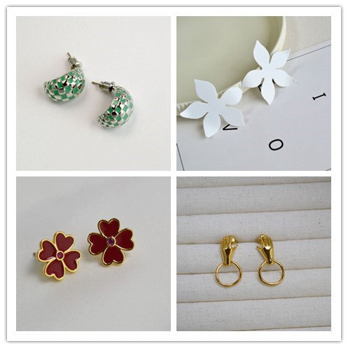 Vintage Handmade Gold Earring