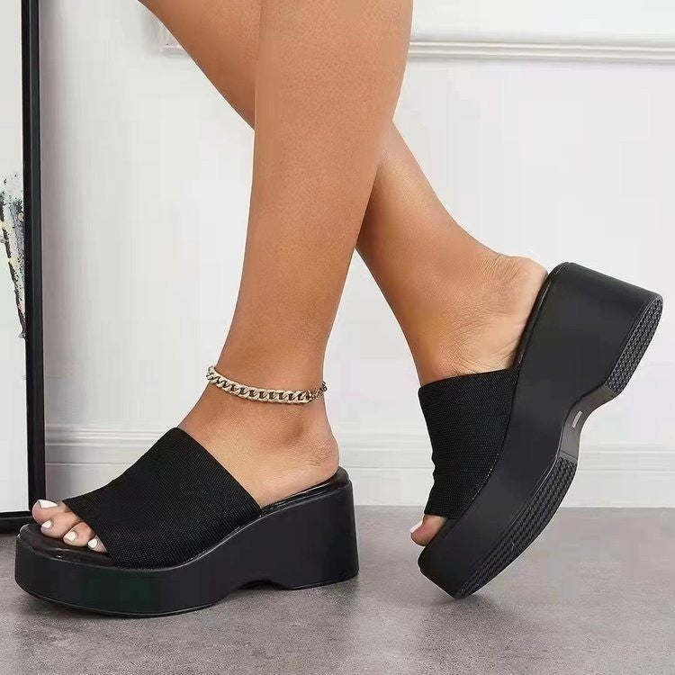 Chic Orthopedic Sandals with Unique Design