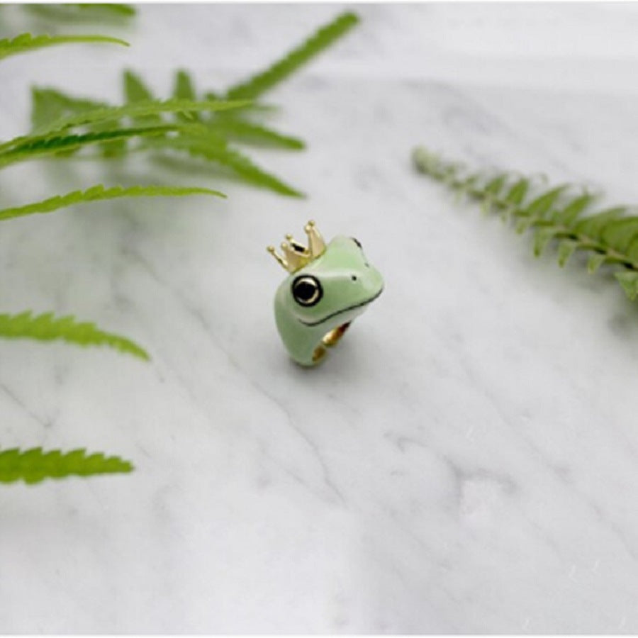 Charming Ring for Any Occasion