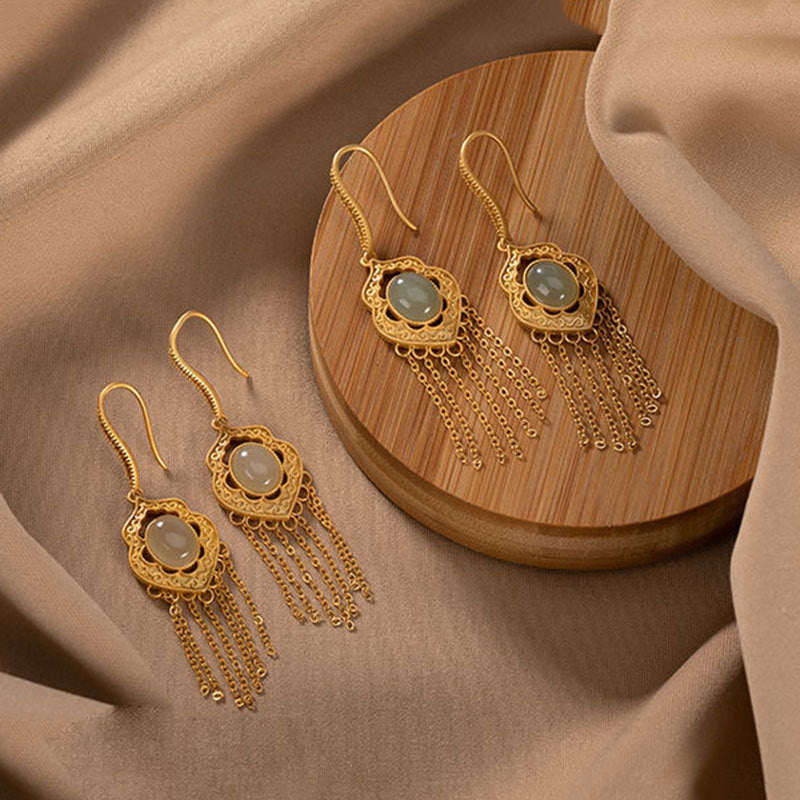 Beautiful Gold Earring with Unique Style