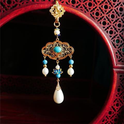Delicate Artisan Piece