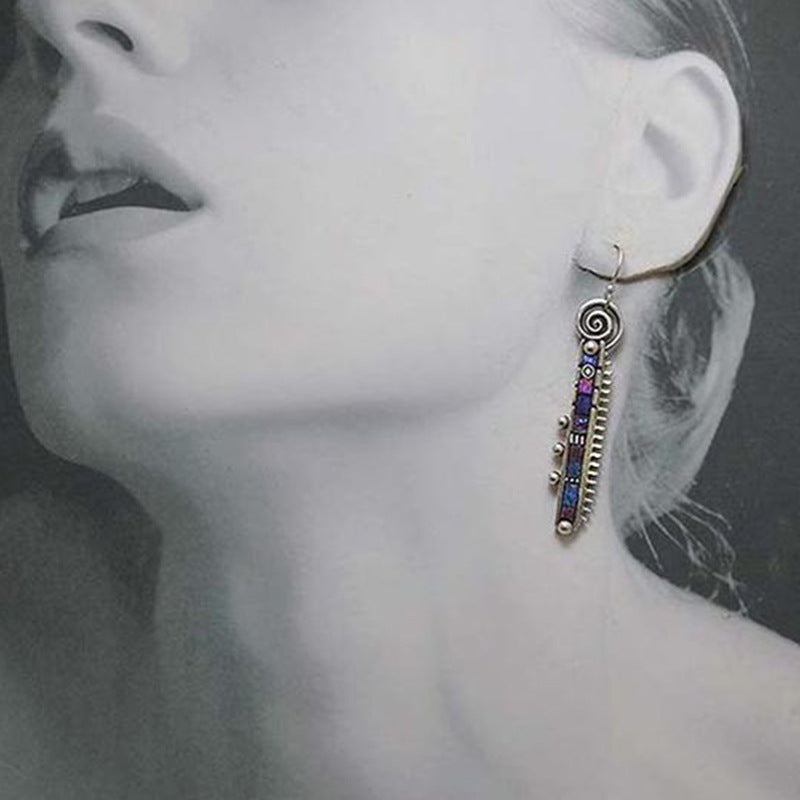 Elegant Silver Earring for Every Occasion