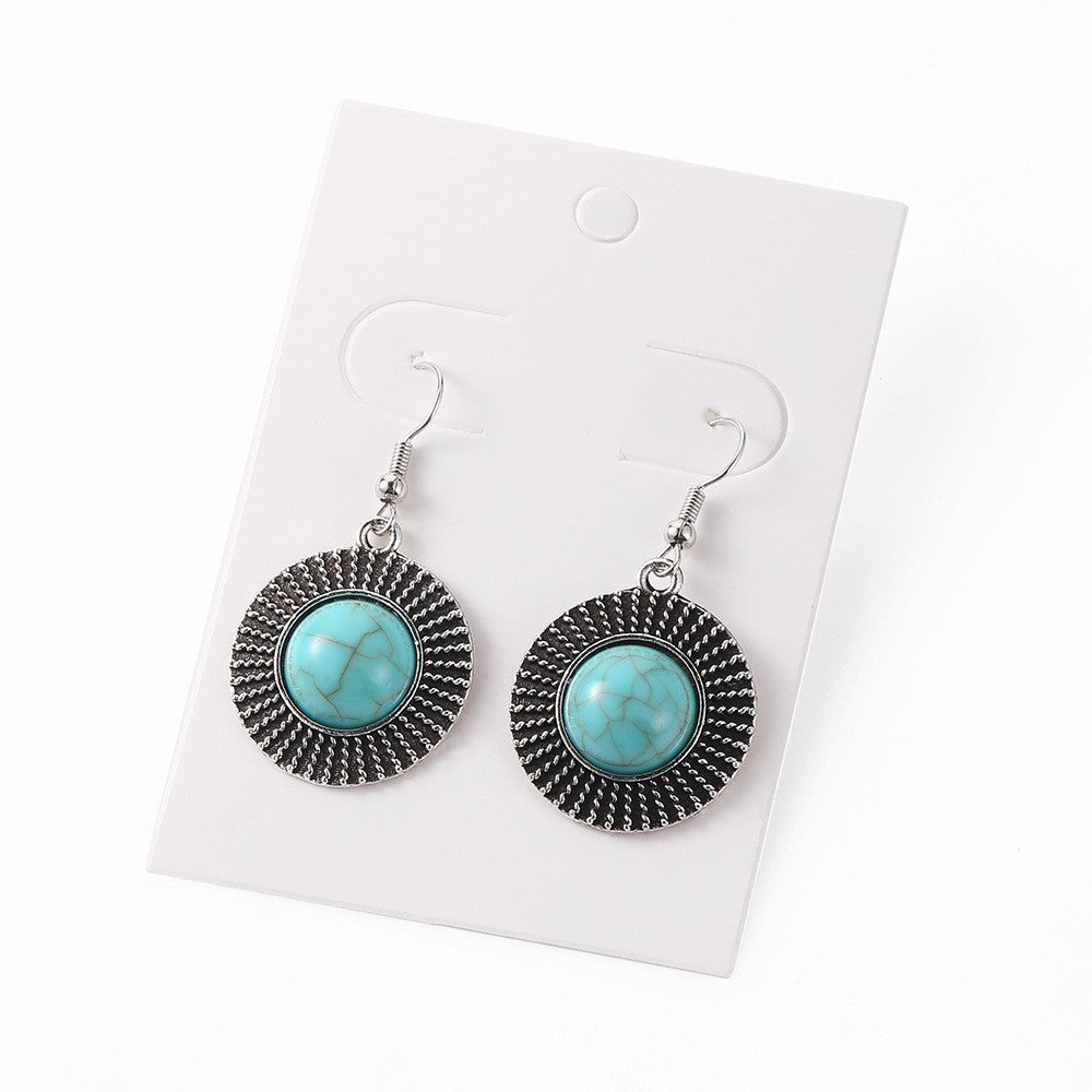 Classic Earring with Timeless Appeal