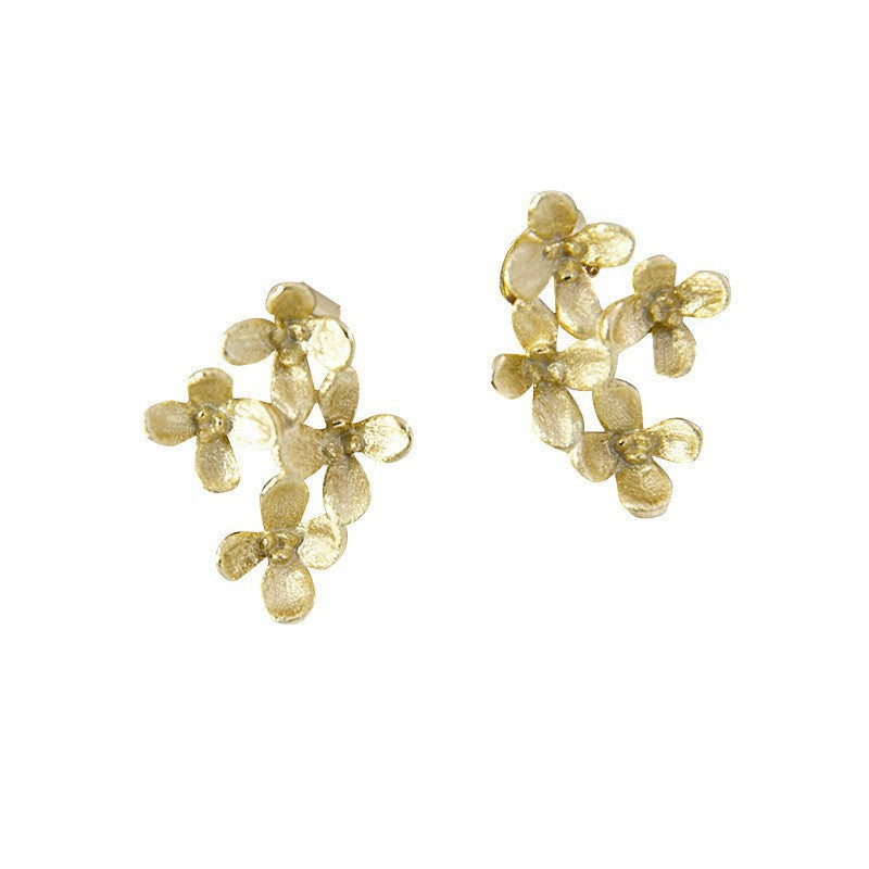 Beautiful Gold Earring with Unique Style