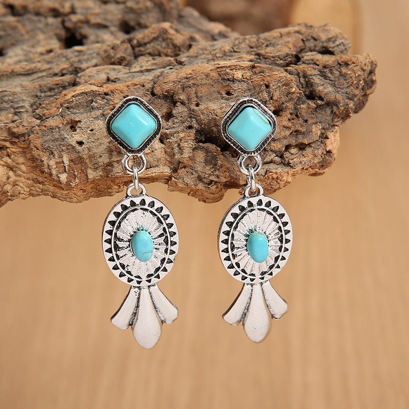 Romantic Earring for Special Moments