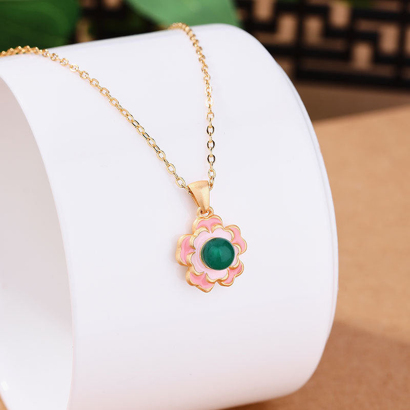 Classic Gold Necklace with Timeless Appeal