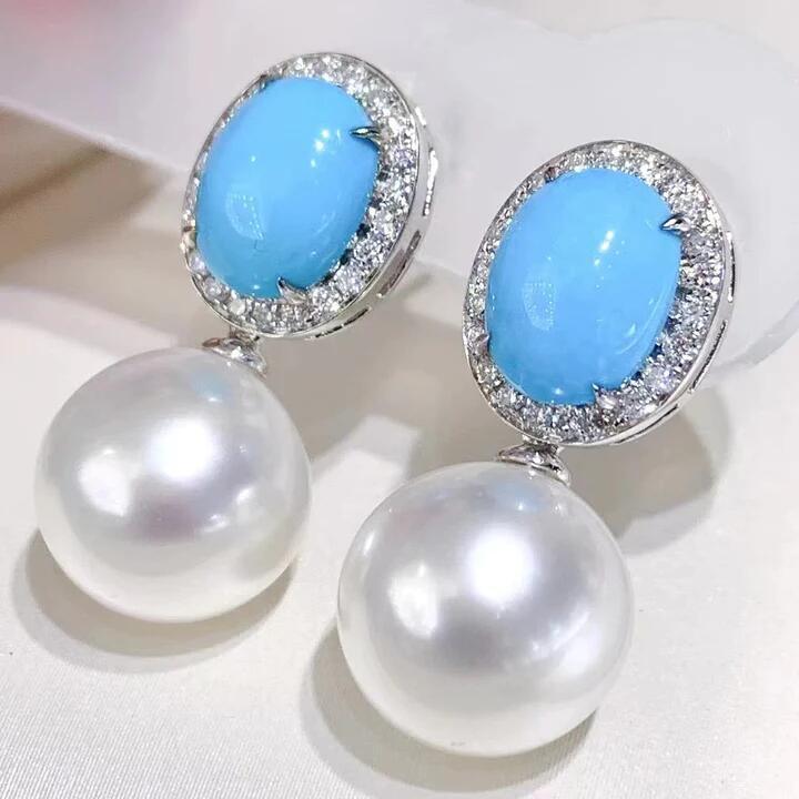 Stunning Earring for Daily Wear