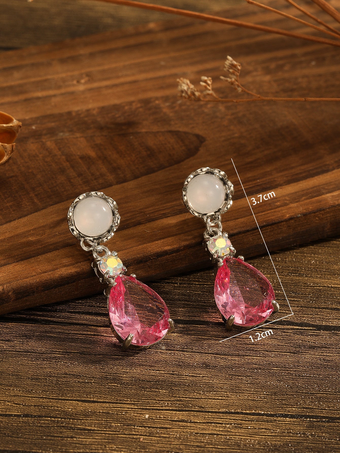 Elegant Earring for Every Occasion