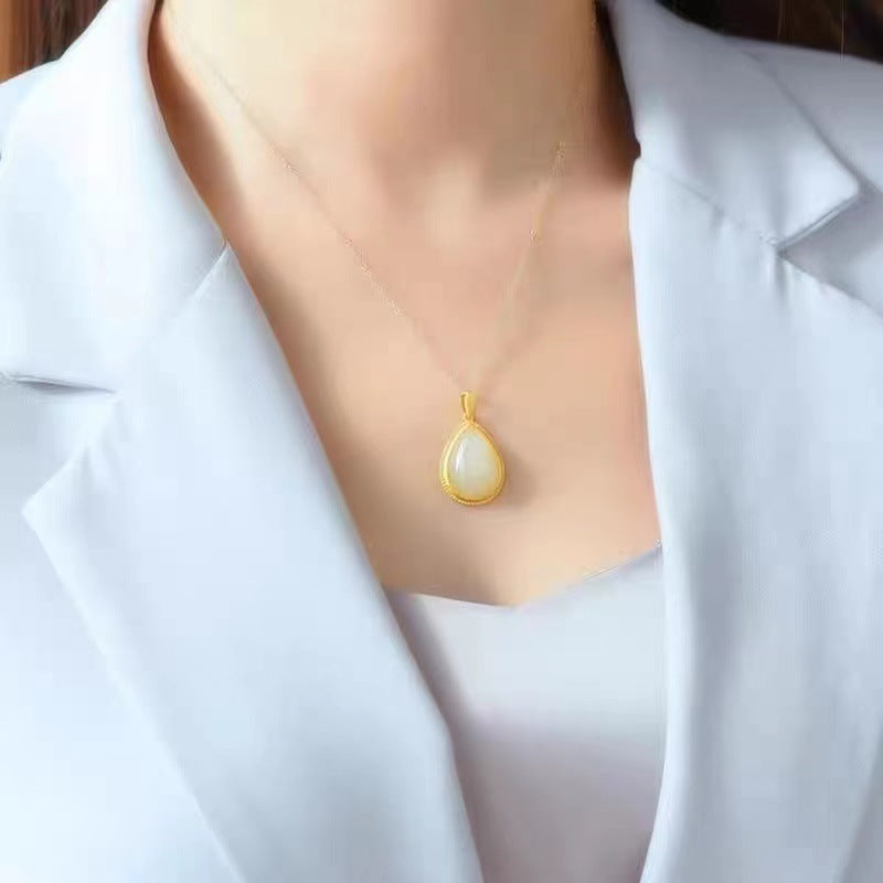 Charming Gold Necklace for Any Occasion