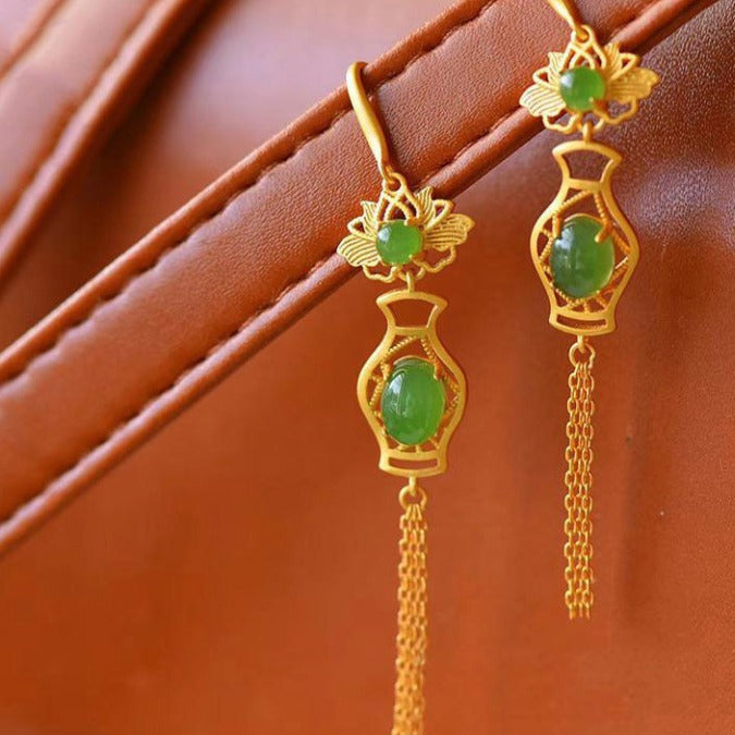 Elegant Silver Earring for Every Occasion