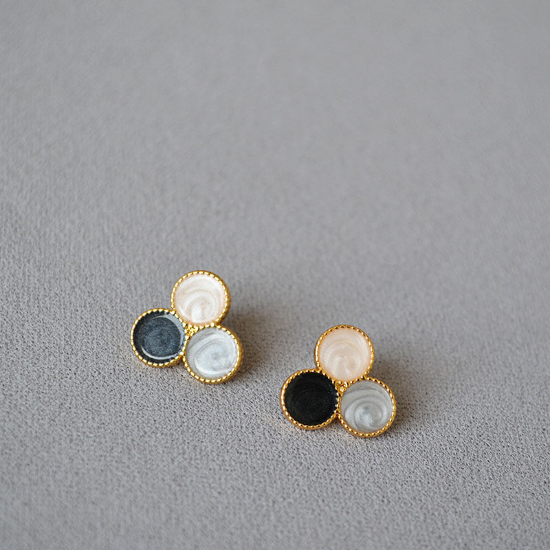 Classic Silver Earring with Timeless Appeal