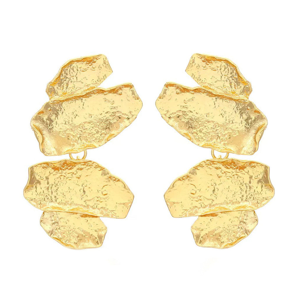 Beautiful Gold Earring with Unique Style