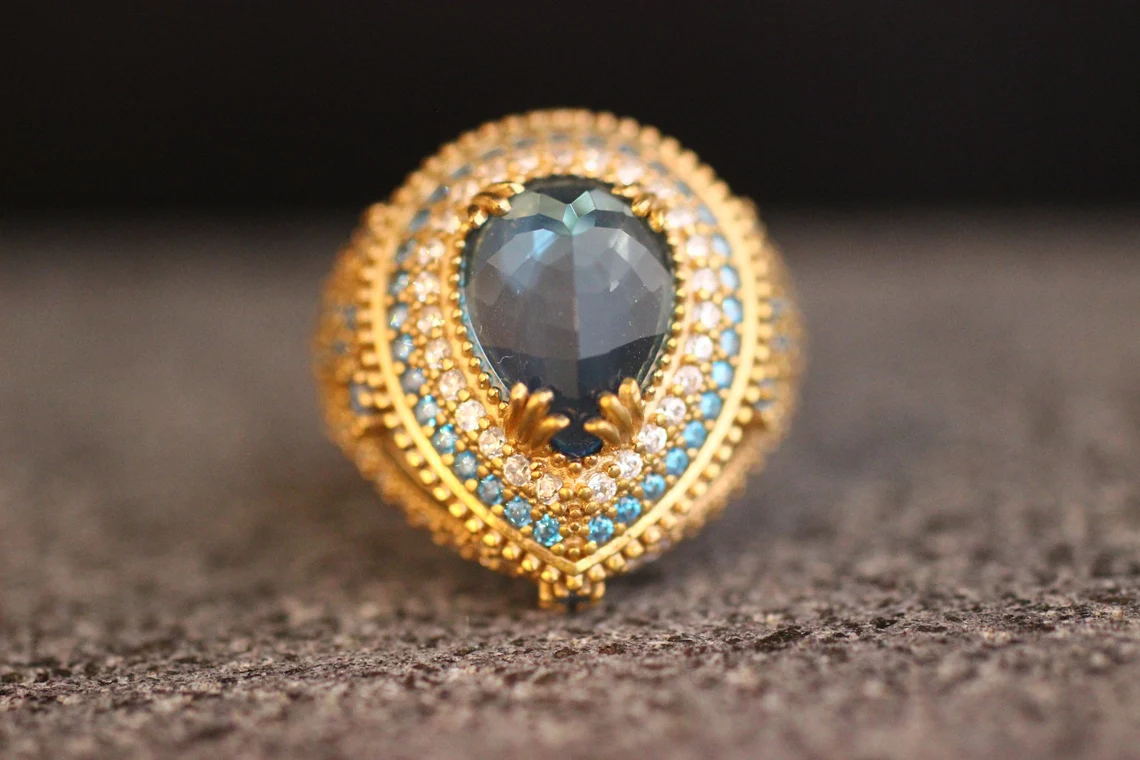 Beautiful Ring with Unique Style