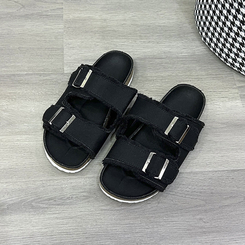 Graceful Orthopedic Sandals for Modern Look