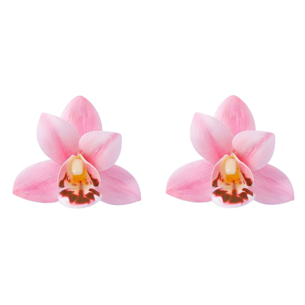 Charming Piece for Any Occasion