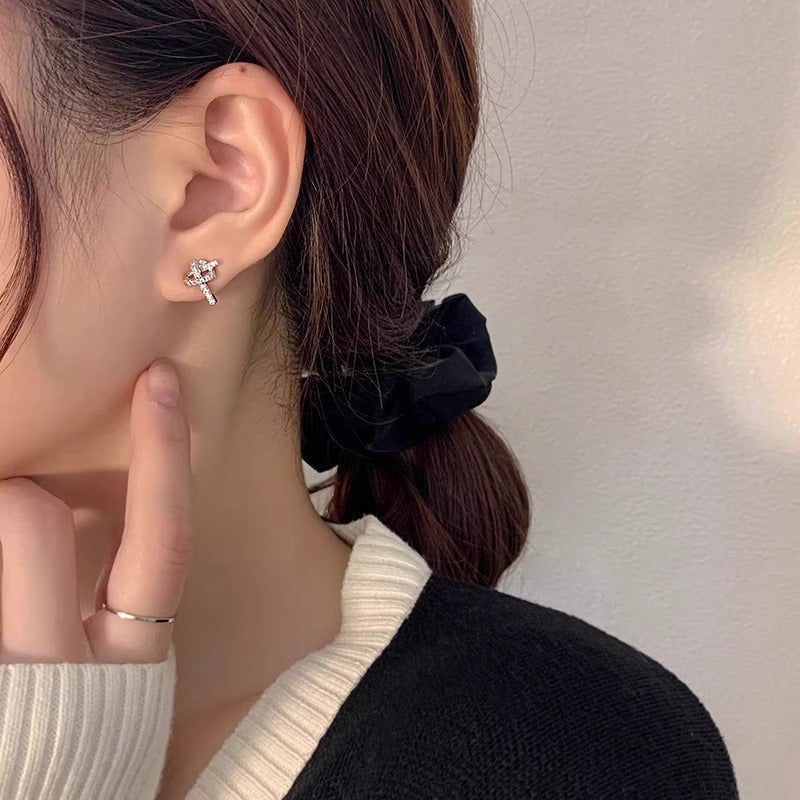Elegant Earring for Every Occasion