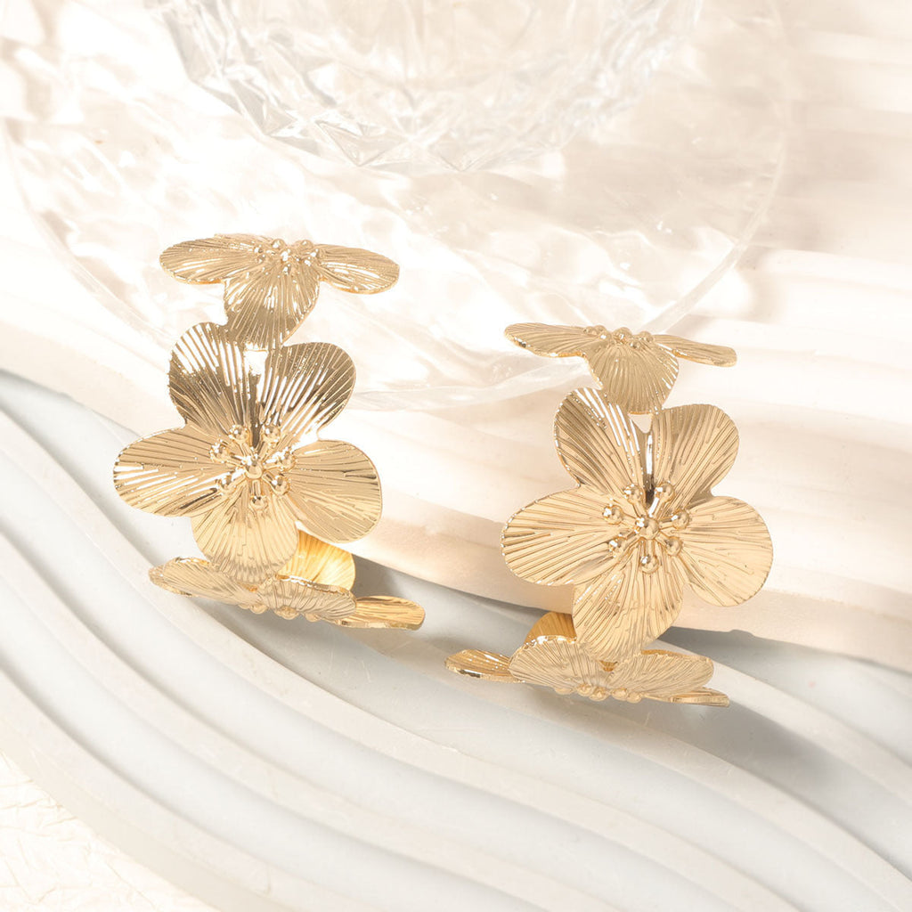 Stunning Earring for Daily Wear