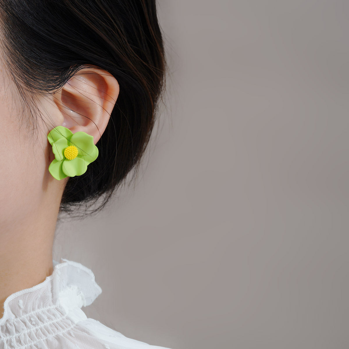 Romantic Earring for Special Moments