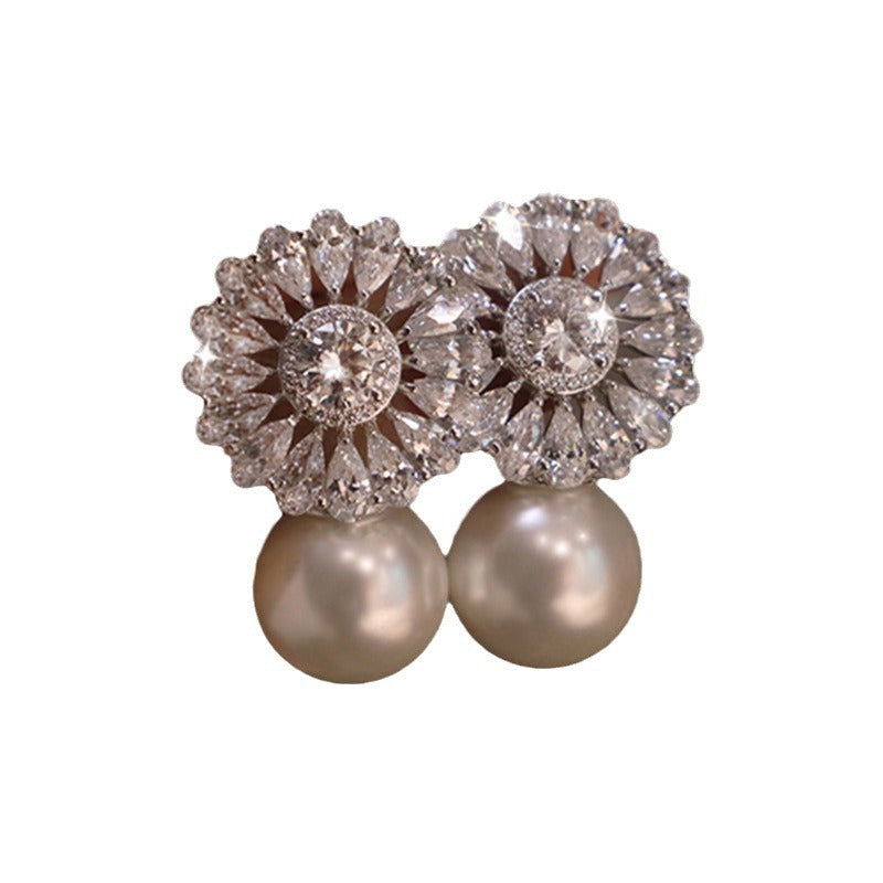 Elegant Pearl Earring for Every Occasion