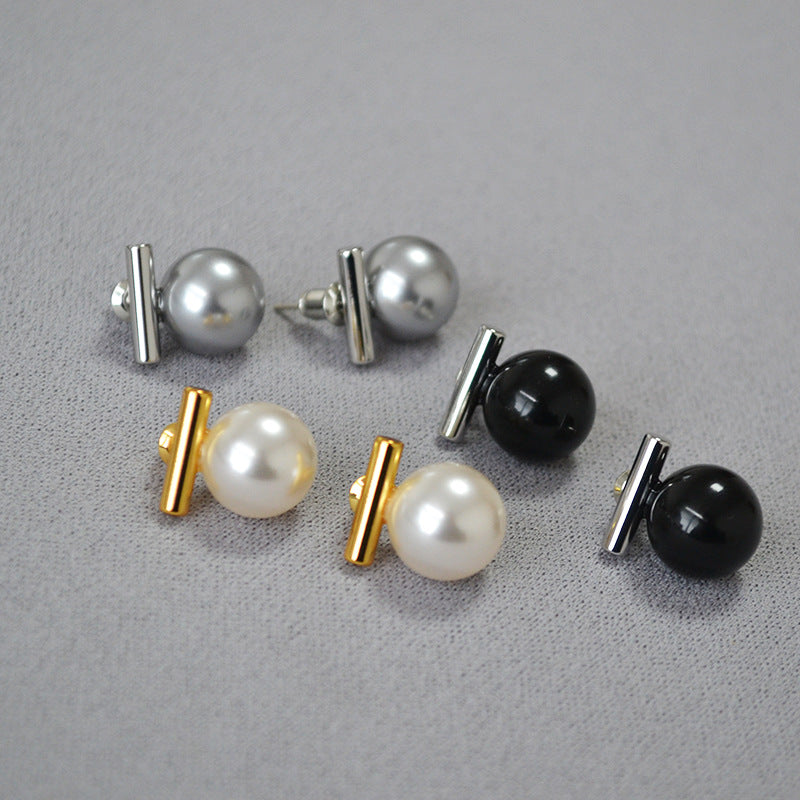 Romantic Silver Earring for Special Moments