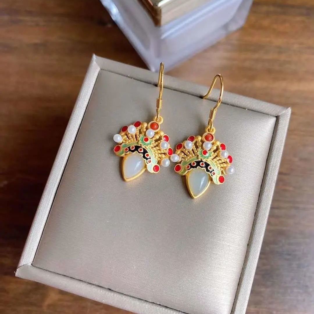 Classic Silver Earring with Timeless Appeal