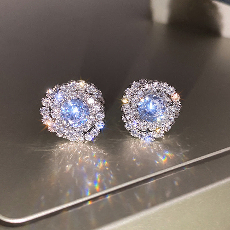 Stunning Earring for Daily Wear