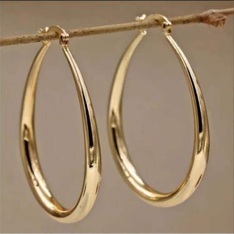 Delicate Artisan Silver Earring