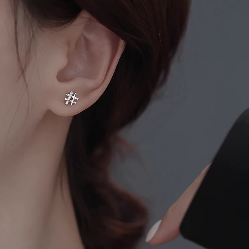 Stunning Earring for Daily Wear