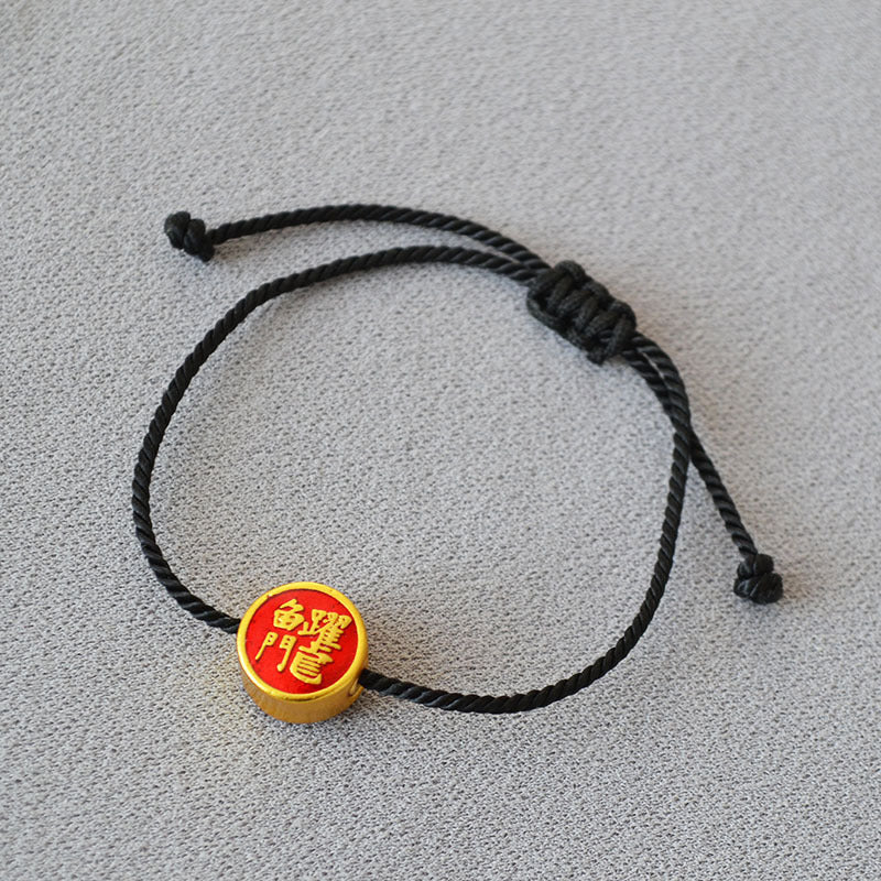 Charming Gold Bracelet for Any Occasion