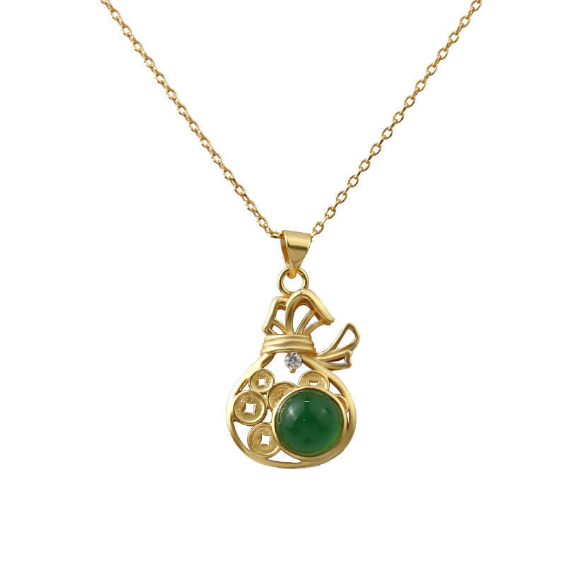 Charming Gold Necklace for Any Occasion