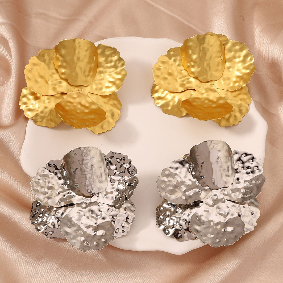 Stunning Earring for Daily Wear