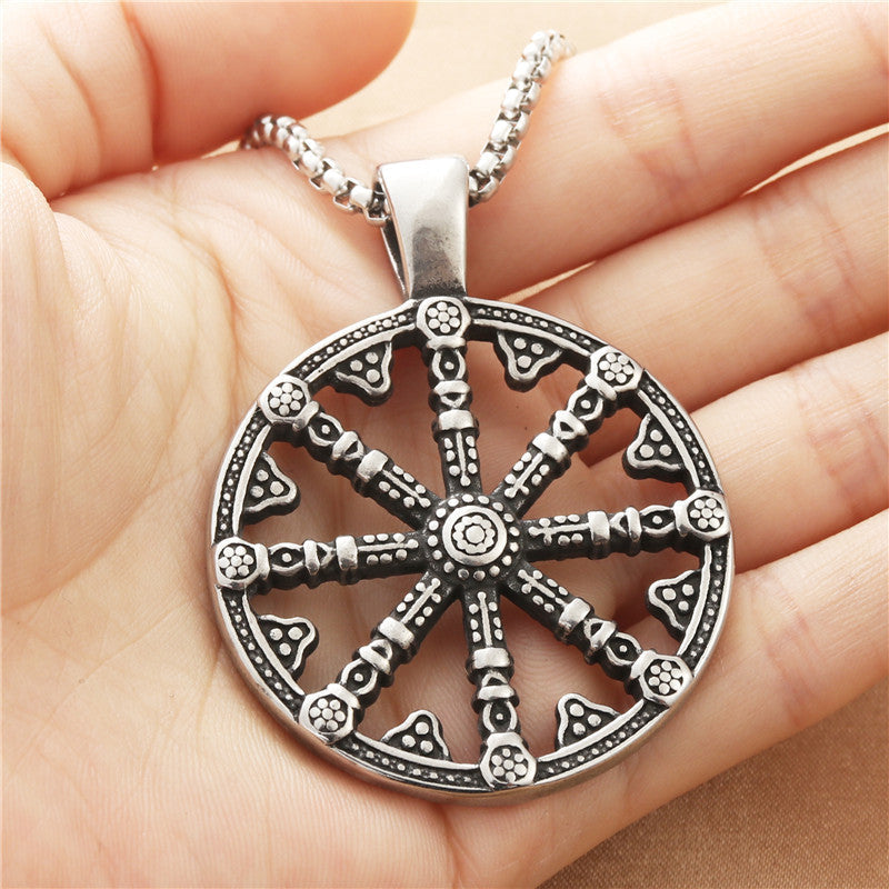 Classic Pendant with Timeless Appeal