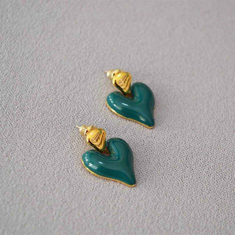 Beautiful Silver Earring with Unique Style